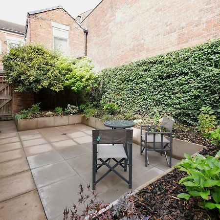 Crewe Short Lets 4 Victoria Court, Crewe Apartment Bagian luar foto